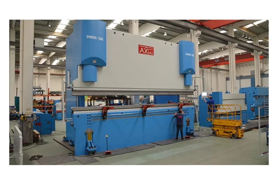 Axial Syncro press brake