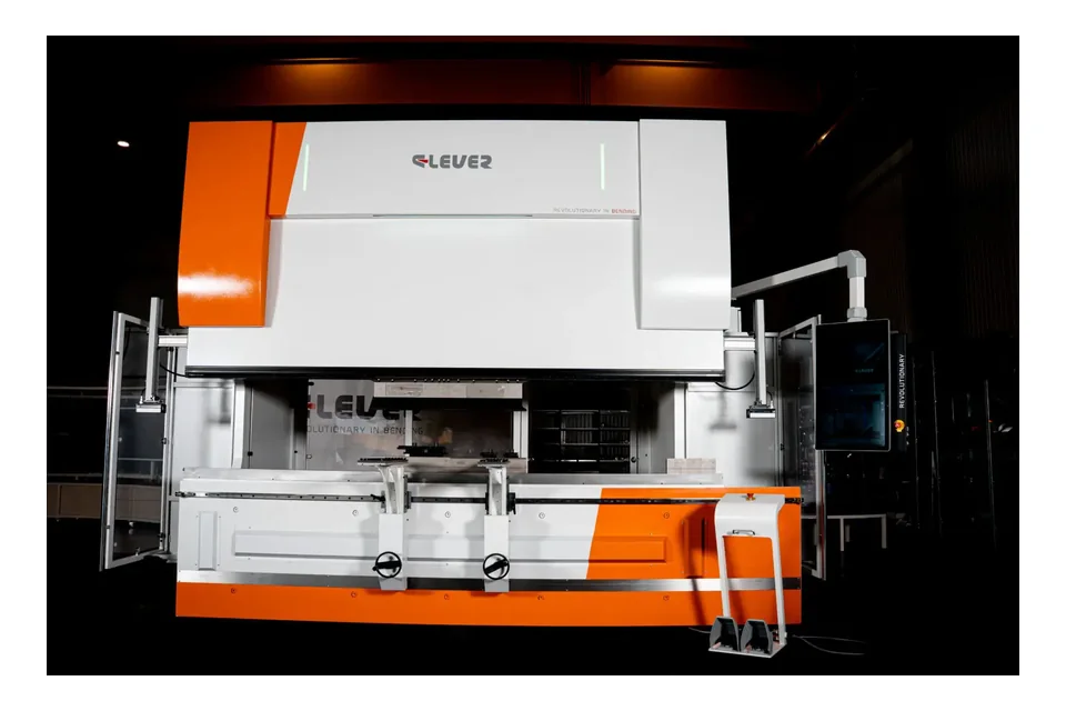 CLEVER servo-hybrid press brake